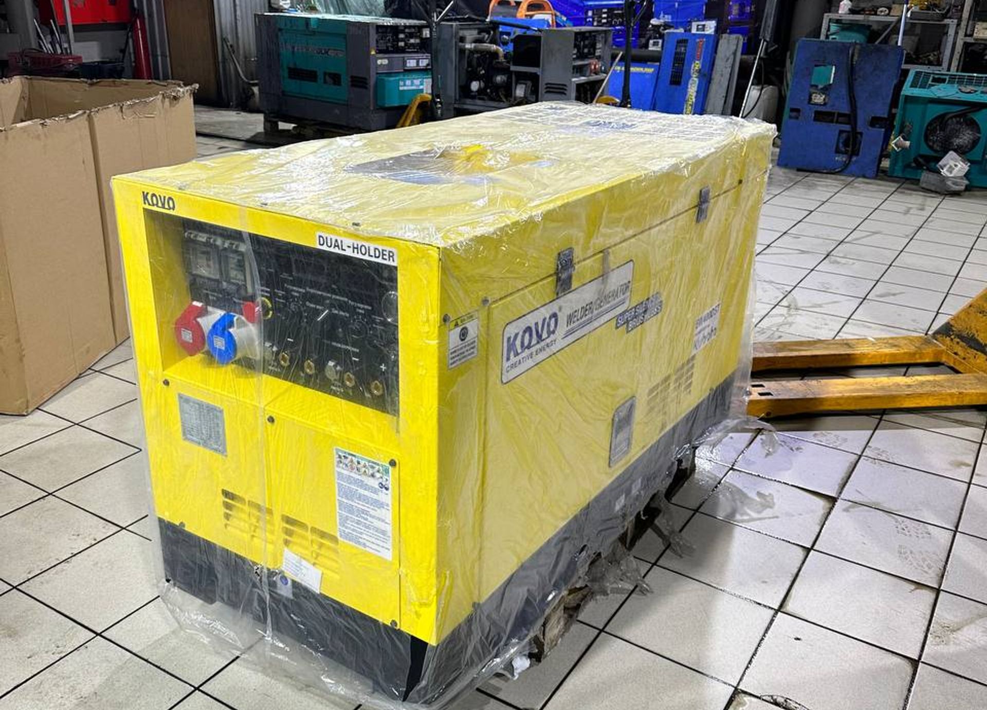 Распаковка сварки KOVO EW400dst